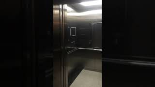 【MITUBISHI】三菱エレベーター 横浜ワールドポーターズ エスカレーター側 　Mitsubishi Elevator Yokohama World Porters Escalator Side