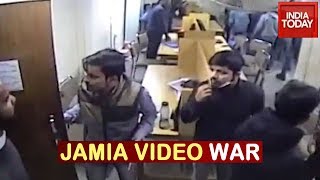 Jamia Video War: Videos Raises Questions On Both Police & Jamia Students