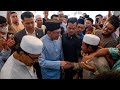 DSAI menunaikan Solat Jumaat di Masjid Jamiul-Huda, Ampang bersama penduduk sekitar.