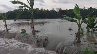 ঘূর্ণিঝড়ের প্রভাবে ডুবে যাচ্ছে বাংলাদেশের উপকূল