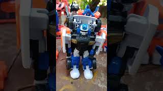 Saat berkumpul robot tobot galaxy