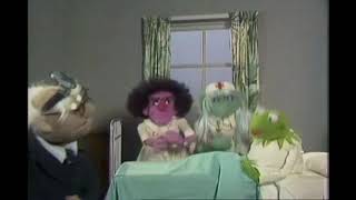 Muppet Songs: Kermit the Frog - Lime in the Coconut