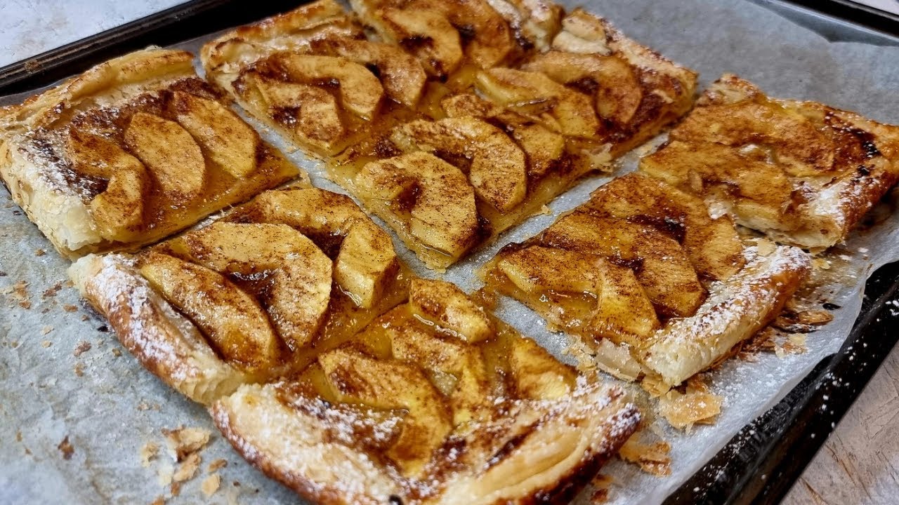 How To Make An Easy Delicious Puff Pastry Dessert?: Amazing Apple ...