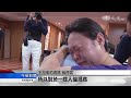 恭敬奉茶展孝心 親恩浩蕩話不盡