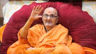 Pramukh Swami Che Sathe - Pujya Atmatrupt Swami