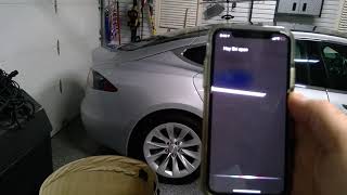 Tesla Opening Trunk With Iphone Using Siri