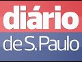 motociclista chuta veículo e cai na rodovia