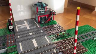 LEGO® - Fully automated train level crossing - motorized with Lego's "Powered up"-System