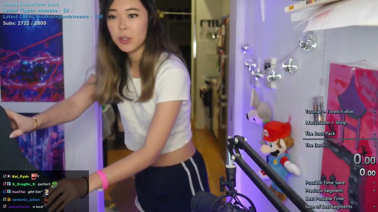 Extraemily Shows Off Her Dance Moves Youtube