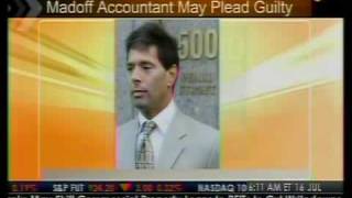Madoff Accountant May Plead Guilty - Bloomberg