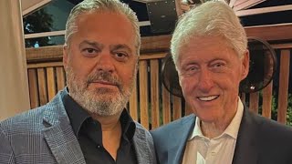 Ben Blushi Për alkimistin Bill Clinton