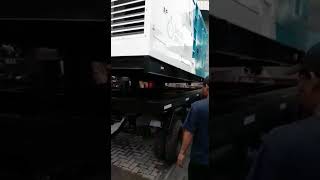 PROSES MENAIKKAN GENSET JUMBO PLN #shorts #trailer #genset #pln #karoseri #tips