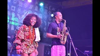 Omawumi Shares Felabration Stage With Femi Kuti For A Legendary Performance