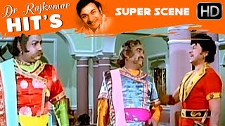 Dr.Rajkumar comes to his girlfriends's House | Kannada Scenes | Huliya Halina Mevu Kannada Movie