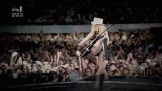Madonna - Human Nature (Sticky & Sweet Tour in Buenos Aires)