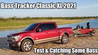 2021 Bass Tracker Classic XL Test \u0026 Bass Fishing