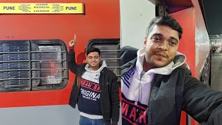 Train no 11428 Jasidih - Pune Weekly Express (itna accha train 🥹🙄) Best train for kumbh mela