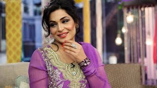 Meera Forgets English while talking to media