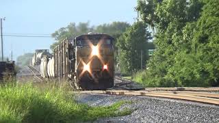 Hybrid K5HL Hornshow! CSX ES40DC 5481 Leads Local M779-16 on 7/16/21