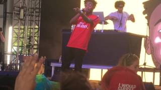 Amine performs "Wedding Crashers" featuring Offset at Bonnaroo 2017