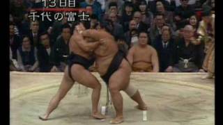 Konishiki vs. Chiyonofuji : Kyushu 1989 (小錦 対 千代の富士)