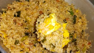 Egg fried rice బయట బండి మీద చేసే స్టైల్ లో చాలా సింపుల్ గా ఇంటిలో  ఇలా చేసుకొండి|Eggfriedricerecipe