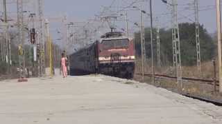 [IRFCA] Aggressive WAP-4E burns the tracks with Bikaner Express