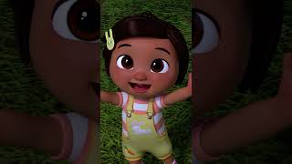 Can Nina Catch the Twinkling Star! #Shorts | CoComelon Nursery Rhymes