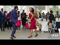 🇿🇼 Groomsman wows wedding guests with hilarious dance moves