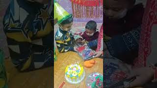 Mera Birthday aur Mere Birthday Gift #birthday #bachpan #cutebaby