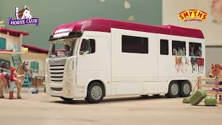 Retrouve le Camping-Car Schleich Horse Club chez Smyths Toys