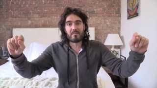 Cameron VS Miliband - Who's The Chicken? Russell Brand The Trews (E240)