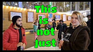 Leicester Square - Amy and Muhammed Ali - Muslims get triggered and abusive as 1 Woman debunks Islam