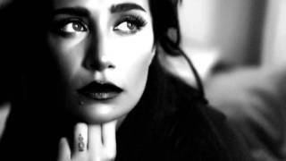 اغنيه مشتاقة إليه للمغنيه التركيه سيلا مترجمه للعربي