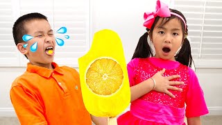 Jannie Pretend Play Making Real Healthy Popsicle Ice Cream with Fruits and Vegetables