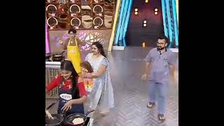 sivaangi parents entry in cook with comali 2 show ❤❤❤