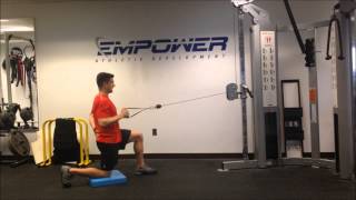 HALF KNEELING CABLE ROW