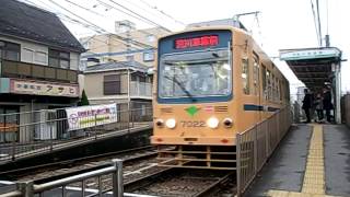 都電7000形　7022号車の荒川車庫の入庫前  2016年