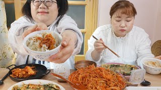 아귀 순살과 오만둥이 아삭아삭 콩나물이 가득한 매운 아구찜에 고소한 부추전 먹방! Braised Spicy Cod Fish MUKBANG