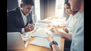 The Evolving Business Landscape - Adapt, Innovate, Succeed (5 Minutes)