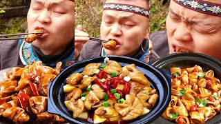 【ASMR MUKBANG】小伙吃罗锅肥肠，香辣Q弹真过瘾| Tik Tok| 搞笑吃播| 辣椒挑战【苗族小宇】