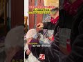 88 year old grandma cuts 90 year old grandma s hair.「不知道還有沒有下一次」！88歲奶奶給90歲外婆剪發對話淚目