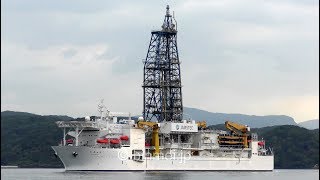 [4K再編集版] 海洋研究開発機構地球深部探査船ちきゅう 佐世保入港・出港 / CHIKYU - JAMSTEC science drilling vessel in Sasebo - 2017