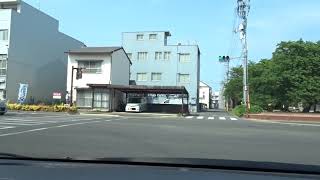 安全運転　歩道や路側帯を横切る時は