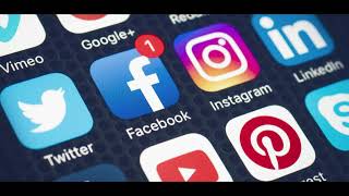 social media vs forums