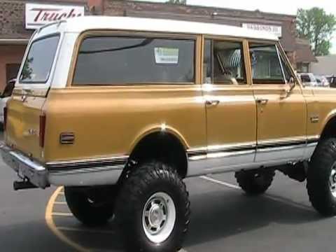 1972 Chevrolet Suburban Gateway Classic Cars 601 Houston Showroom