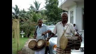 Kandyan Drummers.MPG