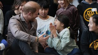 Prince Harry meets with children in Vancouver to promote the Invictus Games