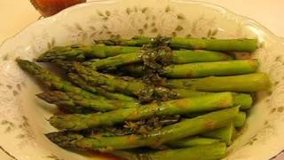 Betty's Savory Steamed Asparagus with Lemon Dressing