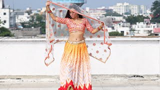 Heavy Ghaghra Dance | Dance with Alisha |
